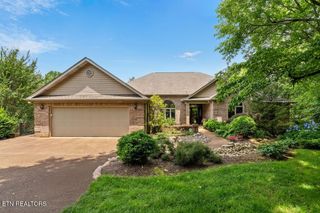 310 Konawa Place, Loudon, TN 37774