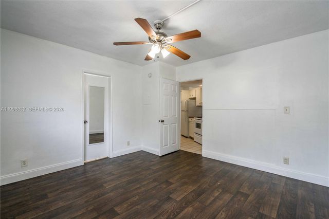 3049 NW 9th Ave 4, Wilton Manors, FL 33311