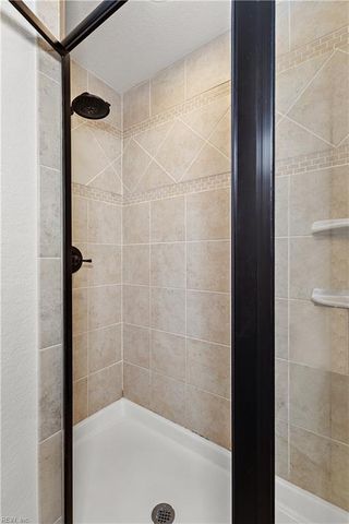 16 Mallory Way, Hampton, VA 23664