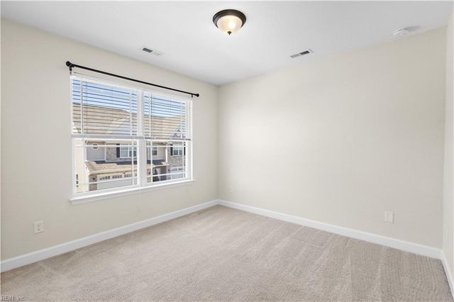 16 Mallory Way, Hampton, VA 23664