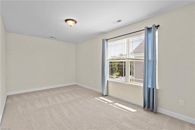 16 Mallory Way, Hampton, VA 23664