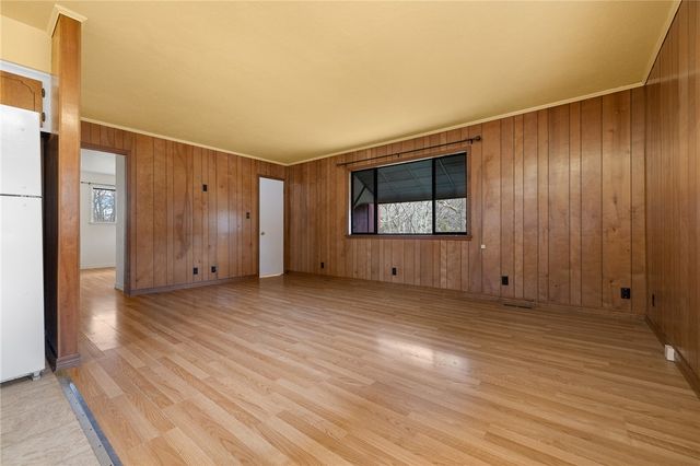243 Lynnwood Drive, Diamond City, AR 72644