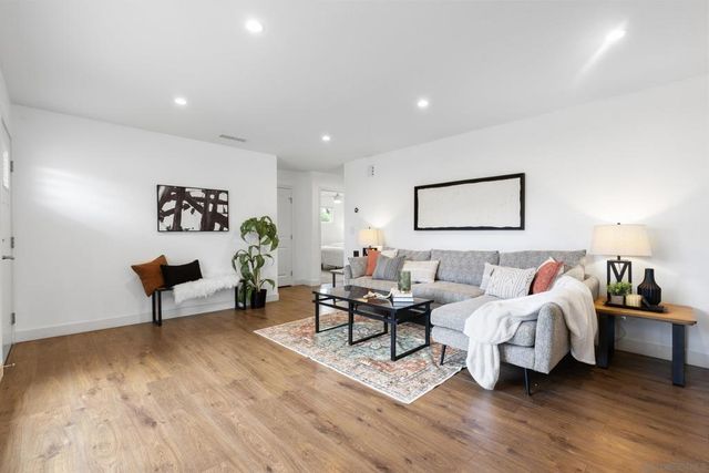 4709 Vandever Ave, San Diego, CA 92120