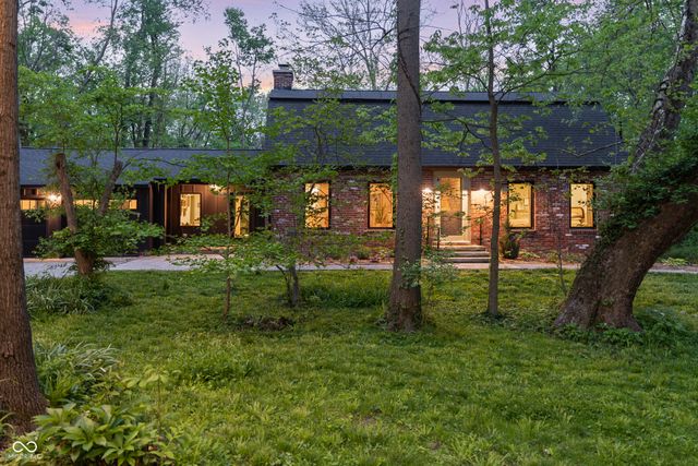 765 Bloor Lane, Zionsville, IN 46077