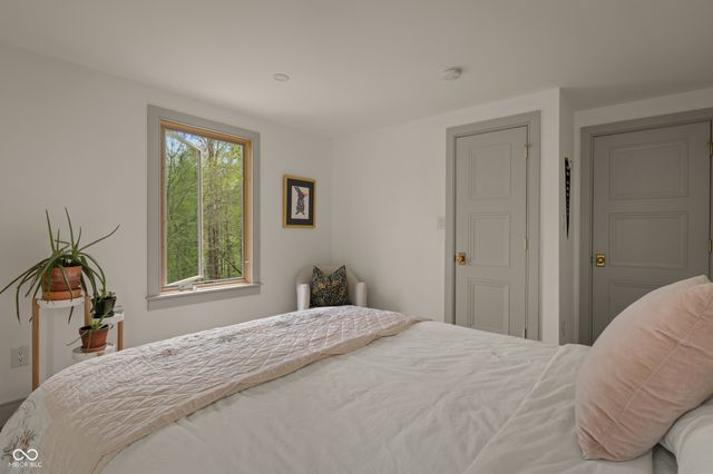 765 Bloor Lane, Zionsville, IN 46077