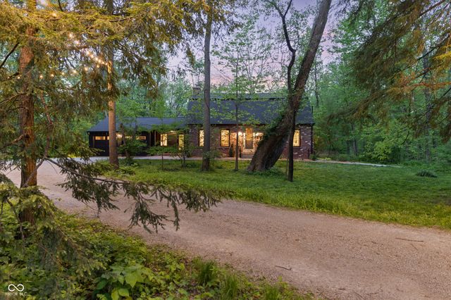765 Bloor Lane, Zionsville, IN 46077