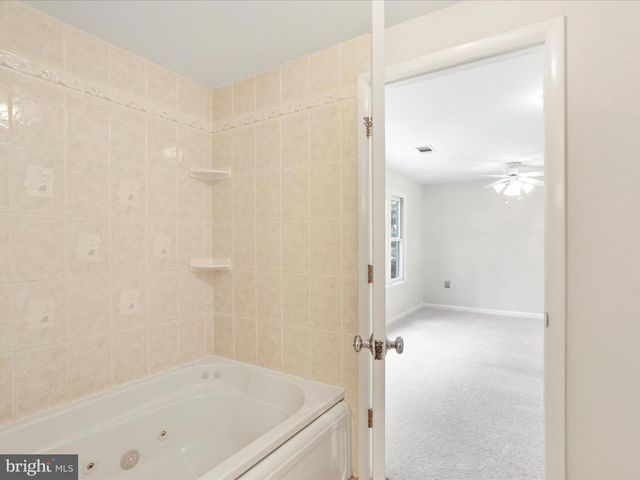 20830 PEACH TREE RD, Dickerson, MD 20842