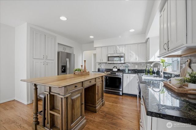 16872 White Mountain Road SE, Monroe, WA 98272