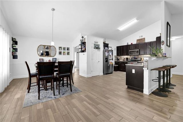 135 Chandler Ridge Lane, Lawrenceville, GA 30045