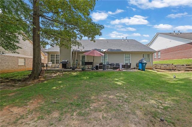 135 Chandler Ridge Lane, Lawrenceville, GA 30045