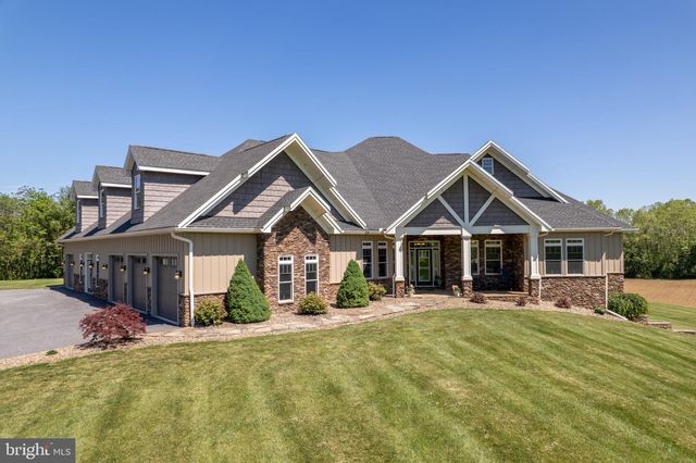 3825 FRECON ROAD, Chambersburg, PA 17202