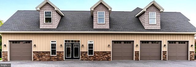 3825 FRECON ROAD, Chambersburg, PA 17202