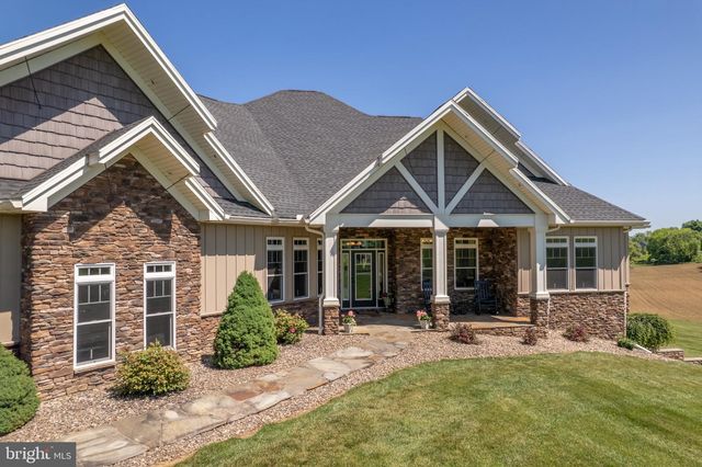 3825 FRECON ROAD, Chambersburg, PA 17202