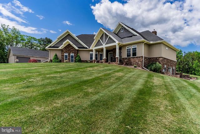 3825 FRECON ROAD, Chambersburg, PA 17202