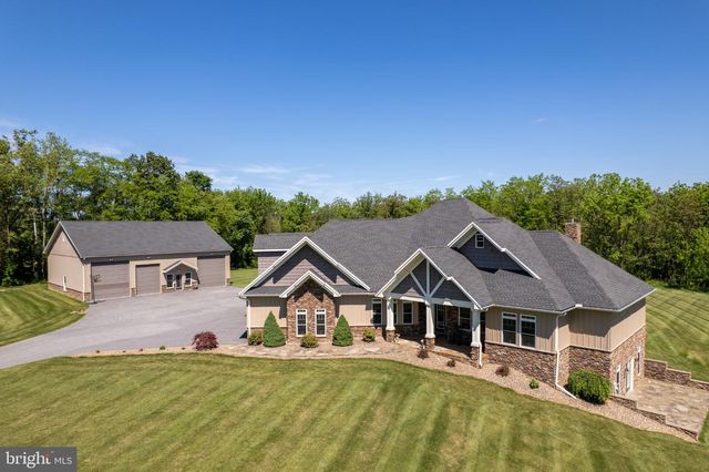 3825 FRECON ROAD, Chambersburg, PA 17202