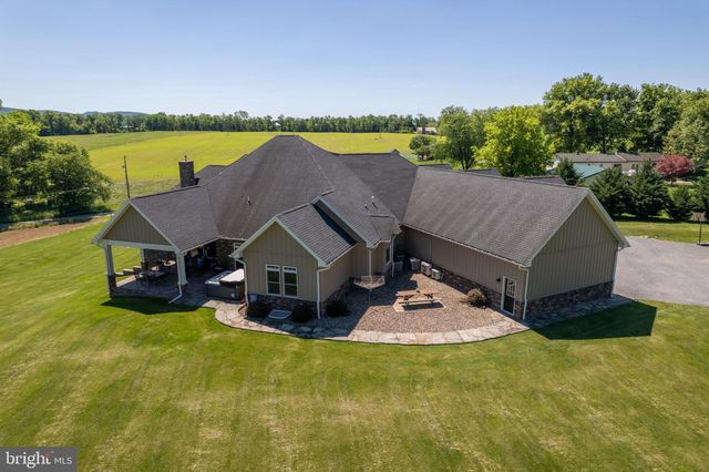 3825 FRECON ROAD, Chambersburg, PA 17202