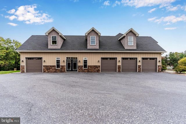 3825 FRECON ROAD, Chambersburg, PA 17202