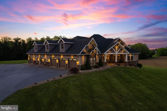 3825 FRECON ROAD, Chambersburg, PA 17202