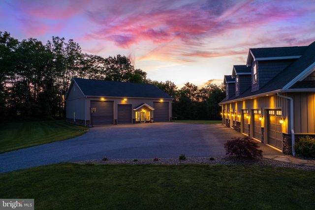 3825 FRECON ROAD, Chambersburg, PA 17202