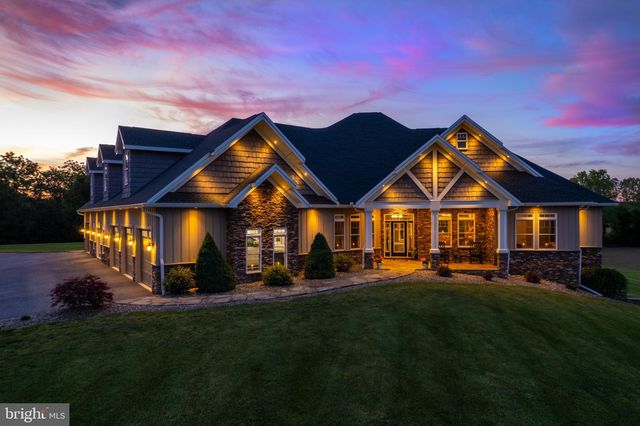 3825 FRECON ROAD, Chambersburg, PA 17202