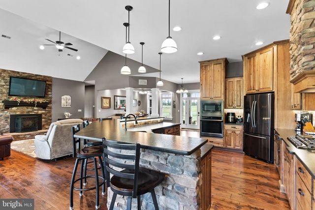 3825 FRECON ROAD, Chambersburg, PA 17202