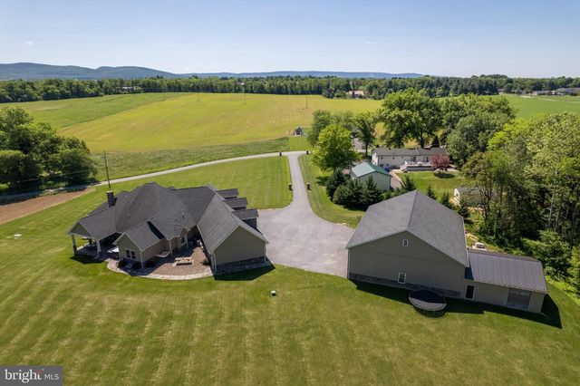 3825 FRECON ROAD, Chambersburg, PA 17202