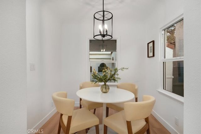 3905 Roxton Avenue, Los Angeles, CA 90008