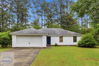 26 Douglas Court, Bloomingdale, GA 31302