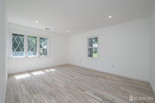 137 Myrtle Avenue, Allendale, NJ 07401