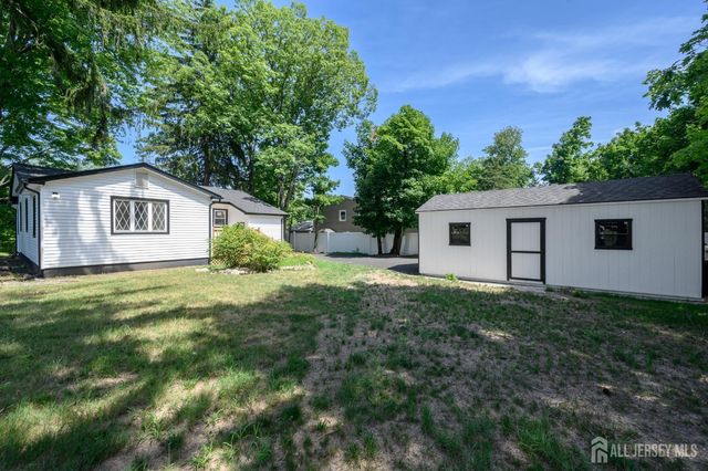 137 Myrtle Avenue, Allendale, NJ 07401