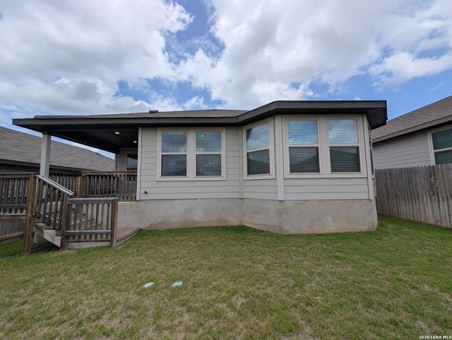 3069 CHARYN WAY, New Braunfels, TX 78132