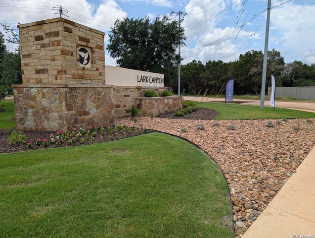3069 CHARYN WAY, New Braunfels, TX 78132