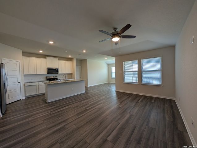 3069 CHARYN WAY, New Braunfels, TX 78132