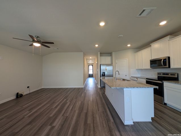 3069 CHARYN WAY, New Braunfels, TX 78132