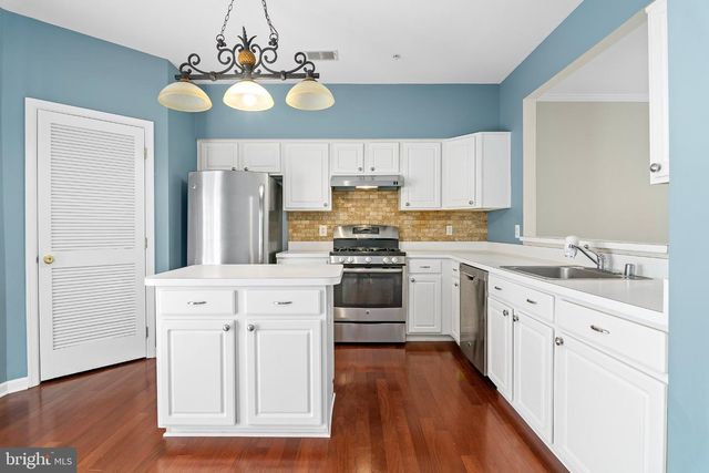 8619 WILLOW LEAF LN, Odenton, MD 21113