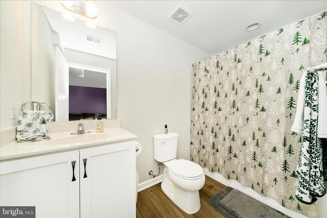 188 TATE MANOR DR, Charles Town, WV 25414
