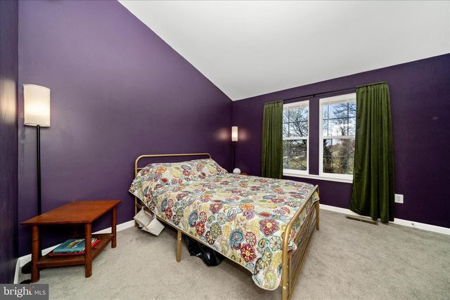 188 TATE MANOR DR, Charles Town, WV 25414