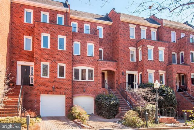 3956 GEORGETOWN CT NW, Washington, DC 20007