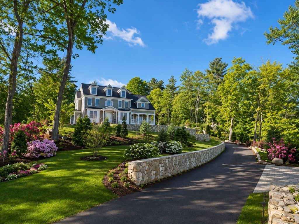 35 Shuttleworth Place, Dedham, MA 02026