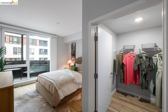 260 Brooklyn Basin Way 443, Oakland, CA 94606