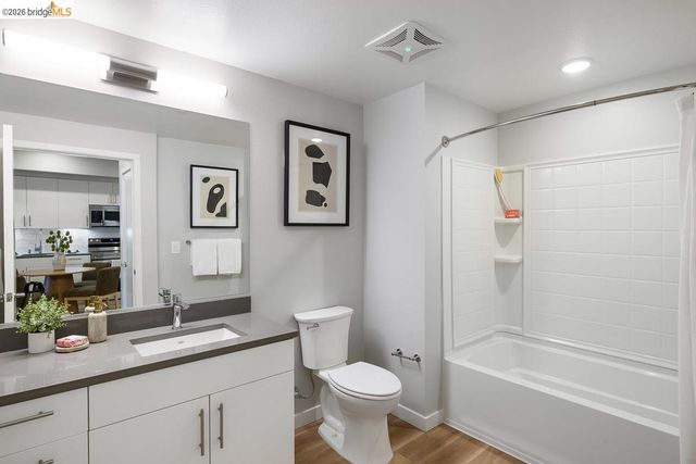 260 Brooklyn Basin Way 443, Oakland, CA 94606