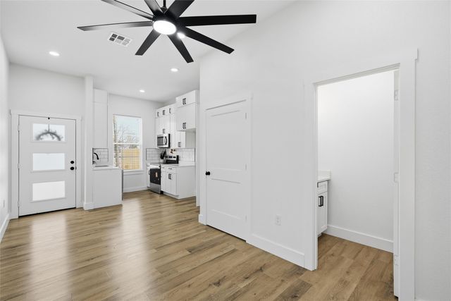 1927 S 20th Street, Waco, TX 76706