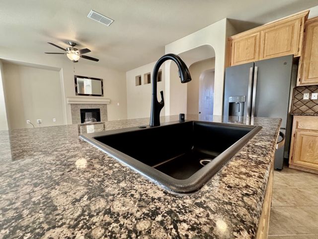 2233 Sheridan Ranch Circle, Plumas Lake, CA 95961