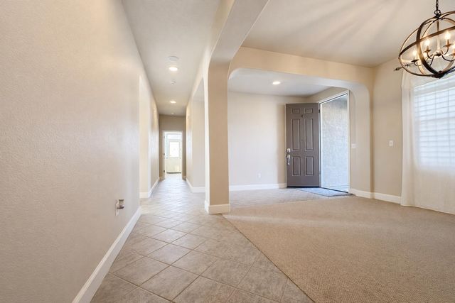 2233 Sheridan Ranch Circle, Plumas Lake, CA 95961