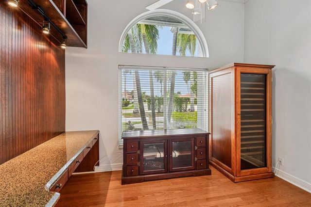 1919 S CLUB Drive, Wellington, FL 33414