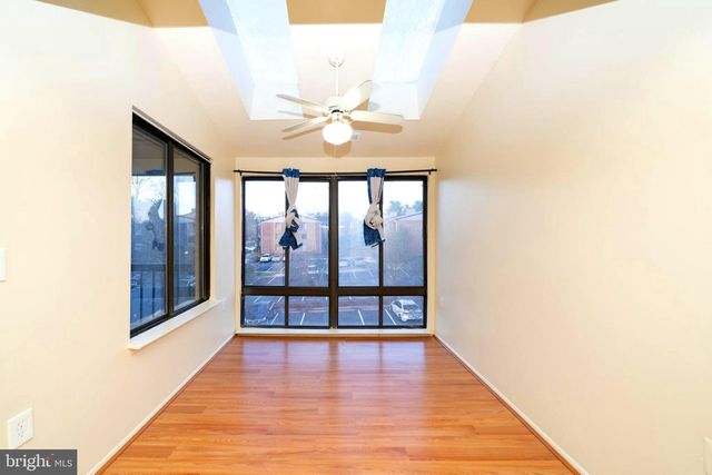 18110 CHALET DR #301, Germantown, MD 20874