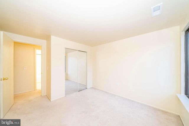 18110 CHALET DR #301, Germantown, MD 20874