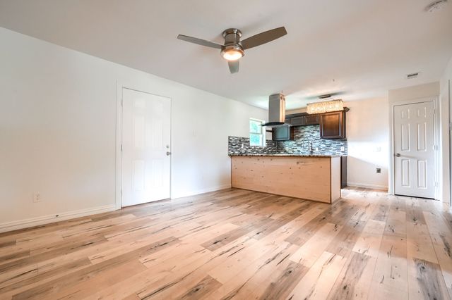 1246 Woodburn Trail, Dallas, TX 75241