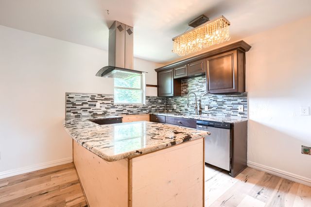 1246 Woodburn Trail, Dallas, TX 75241