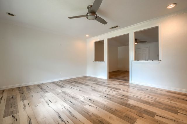 1246 Woodburn Trail, Dallas, TX 75241